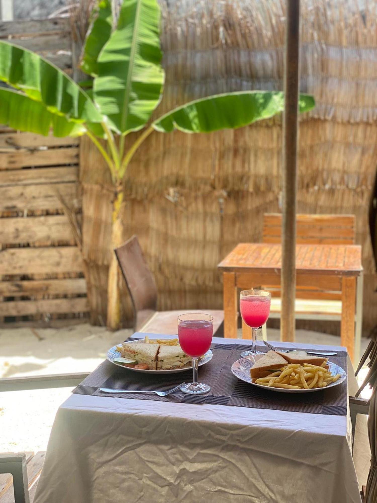 Rashuthere Maldives Rasdhoo Bagian luar foto